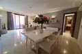 Wohnung 2 Schlafzimmer 156 m² Estepona, Spanien