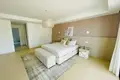 5-Schlafzimmer-Villa 450 m² Marbella, Spanien