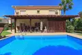 Villa de 4 dormitorios 274 m² Chipre, Chipre