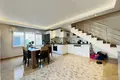 Dúplex 4 habitaciones 160 m² Alanya, Turquía