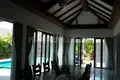 villa de 3 chambres 225 m² Si Sunthon, Thaïlande
