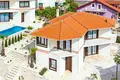 3-Schlafzimmer-Villa 200 m² Tivat, Montenegro