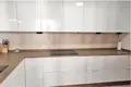 Mieszkanie 3 pokoi 130 m² Marbella, Hiszpania