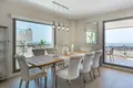 Mieszkanie 3 pokoi 140 m² Benalmadena, Hiszpania