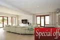 villa de 5 dormitorios 612 m² Benisa, España