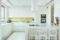 Wohnung 4 zimmer 150 m² in Warschau, Polen