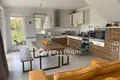 House 289 m² Telki, Hungary