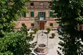 Willa 20 pokojów 4 331 m² Siena, Włochy