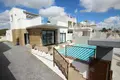 Villa de tres dormitorios 92 m² Orihuela, España