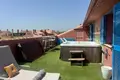 Mieszkanie 2 pokoi 95 m² Torreguadiaro, Hiszpania