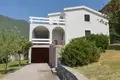 Casa 4 habitaciones 250 m² Tivat, Montenegro