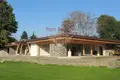 5 bedroom villa 1 300 m² Laghetto, Italy