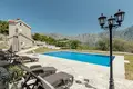 Villa 20 zimmer 800 m² Prcanj, Montenegro