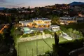 7 bedroom villa 676 m² Marbella, Spain