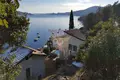 4 bedroom Villa 278 m² Lago Maggiore, Italy