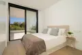 4-Schlafzimmer-Villa 330 m² Estepona, Spanien