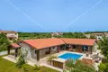 4 room house 250 m² Bokordici, Croatia