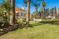 Дом 9 комнат  Estepona, Испания