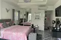 5 bedroom villa 350 m² Phuket, Thailand