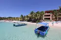 2 bedroom condo 125 m² West Bay, Honduras
