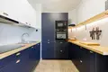 Коммерческое помещение 3 комнаты 113 м² в Варшаве, Польша