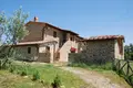 Haus 4 Schlafzimmer 300 m² Arezzo, Italien