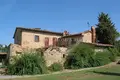 Dom 5 m² Włochy, Włochy