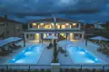 5 bedroom villa 210 m² Umag, Croatia