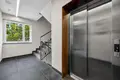 Mieszkanie 3 pokoi 69 m² Warszawa, Polska