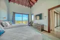 5 bedroom house 548 m² Roatan, Honduras