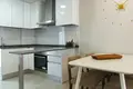 2 bedroom apartment 80 m² Urbanizacion Mil Palmeras, Spain