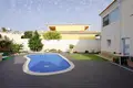 4 bedroom house 182 m² Loule, Portugal