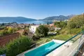 Apartamento 3 habitaciones 100 m² Tivat, Montenegro