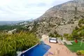 Villa de 4 dormitorios 280 m² Altea, España