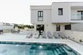 Villa de 4 dormitorios 230 m² Karlobag, Croacia