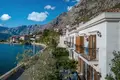 Villa de tres dormitorios 192 m² Dobrota, Montenegro