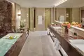 2 bedroom apartment 118 m² London, United Kingdom