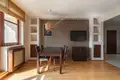 Квартира 3 комнаты 65 м² в Варшаве, Польша