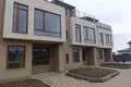 Haus 5 zimmer 225 m² Fontanka, Ukraine