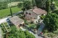 Commercial property 675 m² in Greve in Chianti, Italy