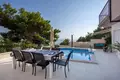 5-Schlafzimmer-Villa 225 m² Makarska, Kroatien