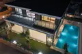 6-Zimmer-Villa 250 m² Kuşadası, Türkei
