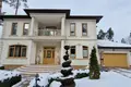 5 room house 320 m² Mucenieki, Latvia