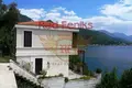 3 bedroom house 140 m² Kamenari, Montenegro