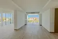 4-Schlafzimmer-Villa 560 m² Calp, Spanien