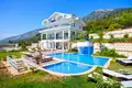 5 bedroom house 300 m² Fethiye, Turkey