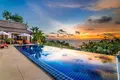 Villa de 4 dormitorios 640 m² Phuket, Tailandia