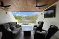 Condo 3 bedrooms 186 m² Sandy Bay, Honduras
