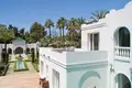 villa de 5 dormitorios 1 200 m² Marbella, España