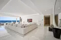 Wohnung 5 Schlafzimmer 548 m² Estepona, Spanien